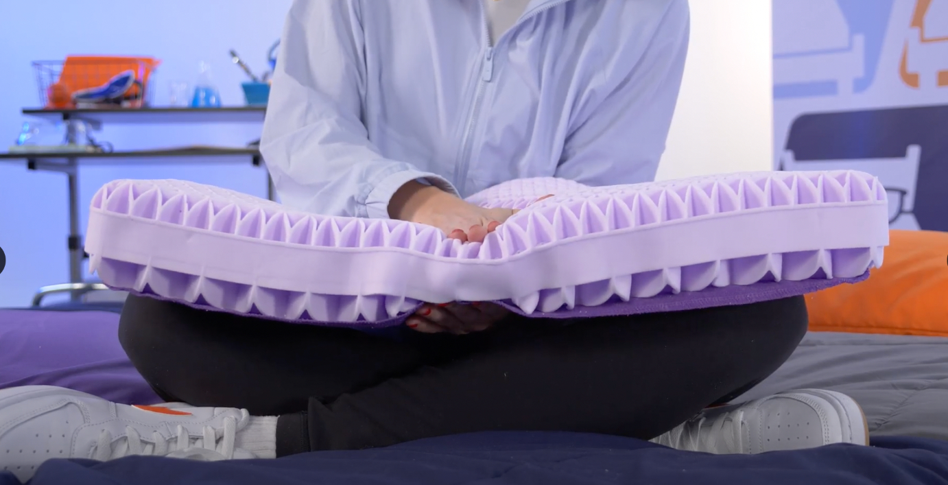 https://www.mattressnerd.com/wp-content/uploads/2020/01/Inside-the-purple-pillow.jpg