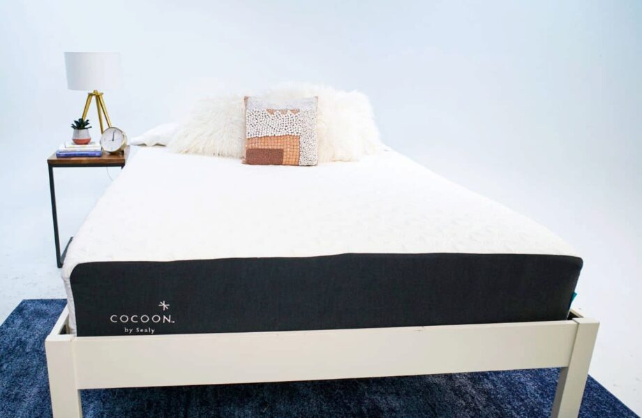 sealy cocoon chill hybrid mattress