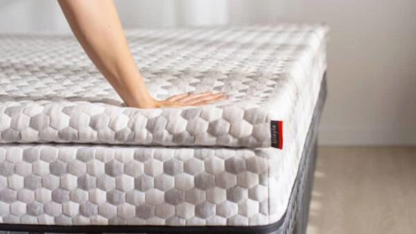 mattress topper for saatva