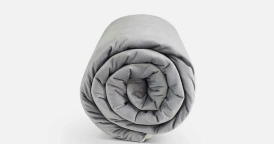 Best Cooling Weighted Blankets - Our Top Picks for 2022